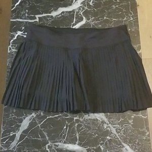 NWOT Lululemon Ruffle Black Skort 8